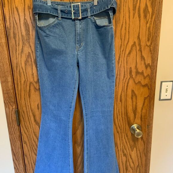 PLT Bell Bottom Flare Jeans Cutout Stretch High Rise Women’s 8 Light Wash Belted - Picture 3 of 7